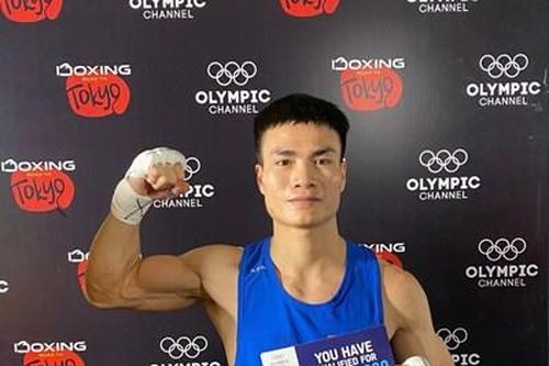 Cú đấm 'vàng'