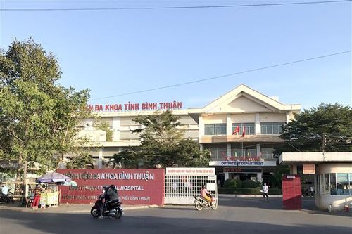 Việt Nam ghi nhận 38 ca mắc COVID-19, tạm dừng miễn thị thực với 8 quốc gia