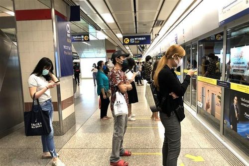 Thái Lan lần đầu tiên ghi nhận lây nhiễm SARS-CoV-2 theo nhóm