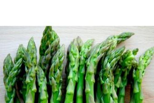 Các loại rau củ cải thiện cho phụ nữ mang thai bị thiếu máu