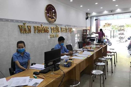 Dịch Covid-19 khiến giới công chứng, thừa phát lại khốn đốn