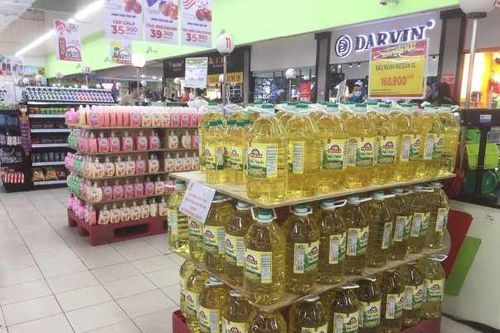 Hà Nội chuẩn bị lượng hàng dự trữ gấp đôi nhu cầu của người dân