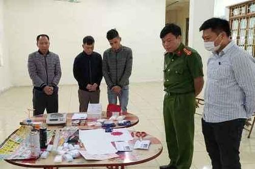 Công an thành phố Ninh Bình bắt và thu giữ trên 1.000 viên ma túy