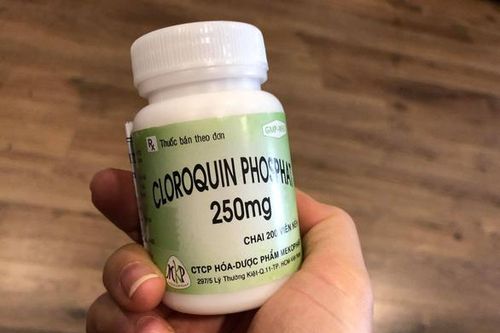 Tự ý sử dụng thuốc sốt rét để dự phòng Covid-19 gây hại gan, thận