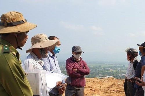 Nơm nớp nỗi lo chân đập bị san ủi