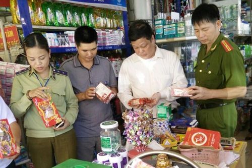 QLTT Hà Nội 'bắt tay' lực lượng Công an, Hải quan đấu tranh, chống gian lận thương mại