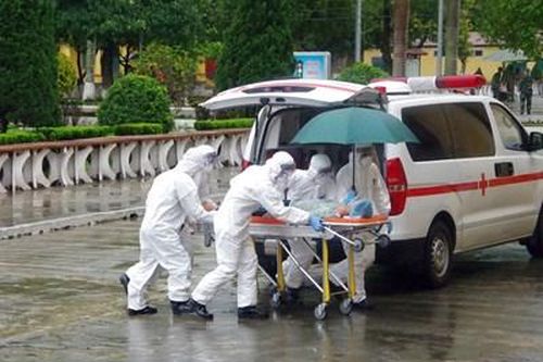 Sẵn sàng vận hành bệnh viện dã chiến phòng, chống dịch