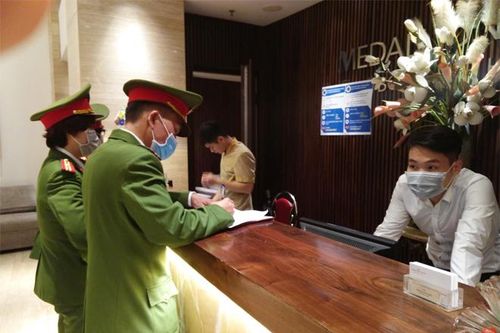 Hoàn thành việc rà soát, thống kê người từ nước ngoài nhập cảnh về Việt Nam