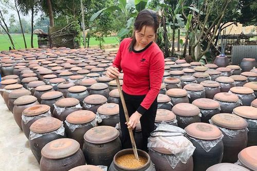 TYM 'luôn đồng hành' khi phụ nữ khó khăn
