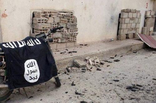 Chiến sự Syria: Tuyệt vọng phá nhà tù, xông lên tấn công, IS tổn thất đắng cay