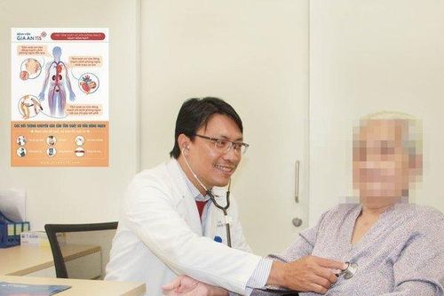 Cụ bà 82 tuổi bị phình động mạch chủ, mắc nhiều bệnh nền được cứu sống kịp thời