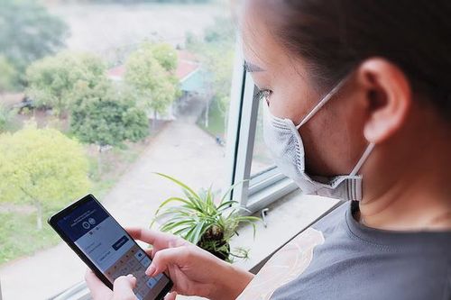 Lào Cai: Gần 40.000 người khai báo y tế tự nguyện trên ứng dụng NCOVI