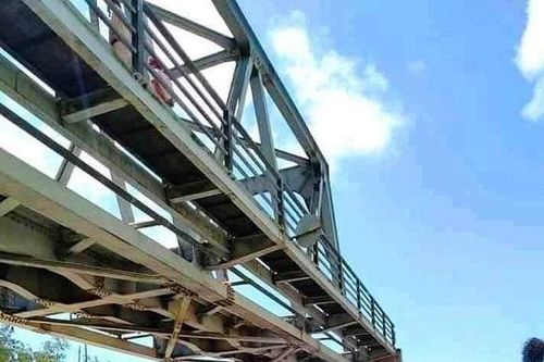 Bình Định: 2 nữ sinh mải mê chụp ảnh lúc tàu chạy, bị cuốn vào tử vong