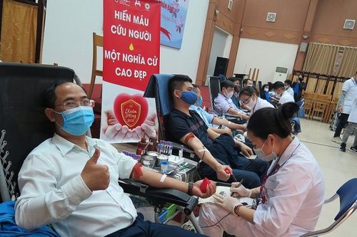 Bảo đảm an toàn cho hiến máu tình nguyện trong đại dịch COVID-19