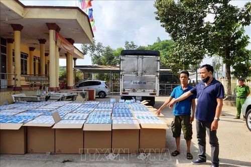 Bộ Công Thương đề nghị xử lý nghiêm buôn lậu mặt hàng thiết yếu