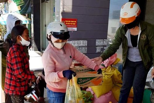 Hội LHPN Bảo Lộc chung tay giúp người nghèo vượt qua dịch Covid-19