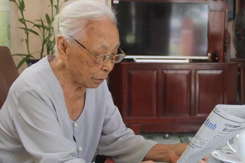 Thành phố Hồ Chí Minh: Đảng viên gương mẫu, đi đầu trong chống dịch