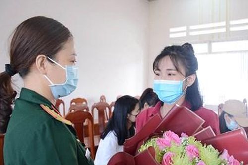 Lưu luyến nơi cách ly
