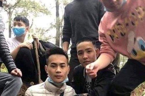 Bé trai 3 tuổi ở Quảng Ninh được tìm thấy sau hơn 1 ngày mất tích trong rừng