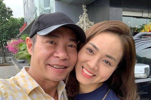 Bạn gái kém 15 tuổi kể lý do gọi NSND Công Lý là... em bé, tâm sự yêu 'cô Đẩu' rất vui