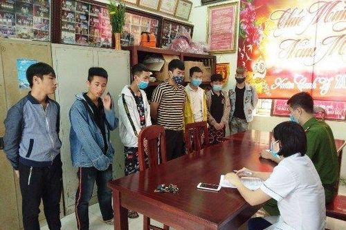 Xử phạt hàng trăm trường hợp vi phạm Chỉ thị 16