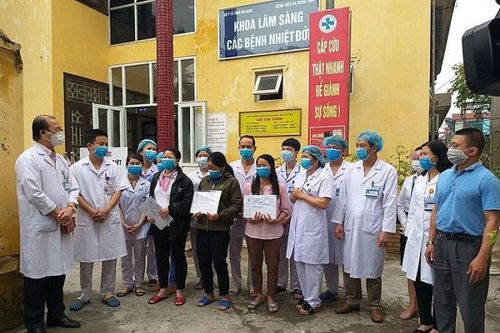 Ngày thứ 5 liên tục không ghi nhận ca mắc Covid-19 mới, 214 bệnh nhân được công bố khỏi bệnh