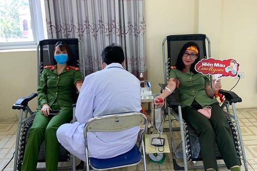 Tiếp nối hành trình hiến máu tình nguyện của Tuổi trẻ Công an Thủ đô