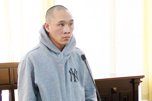 Lãnh 20 năm tù vì vận chuyển trái phép 1 bánh heroin