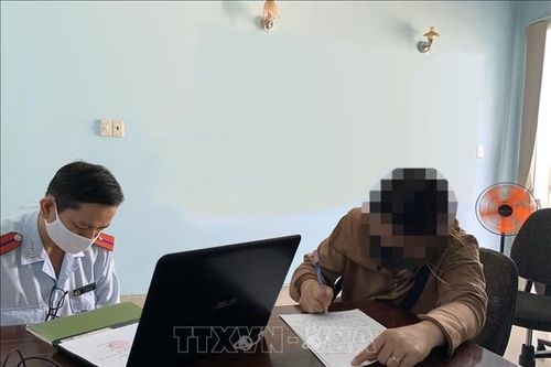 Xử lý các đối tượng quấy rối số điện thoại khẩn cấp và hệ thống đường dây nóng