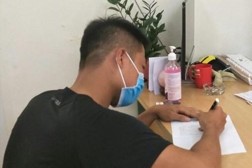 Làm rõ người đăng tin 'bậy'; 'Bệnh nhân thứ 34 nhiễm Covid bị phạt tù'