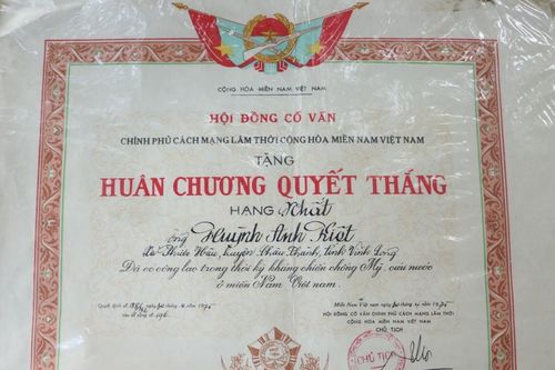 Ký ức hào hùng của người nhạc sỹ từng bị địch bắt đày ra Côn Đảo khổ sai