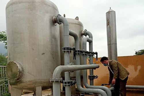 Giao 12 công trình cấp nước sinh hoạt tập trung nông thôn cho các đơn vị sự nghiệp quản lý, khai thác
