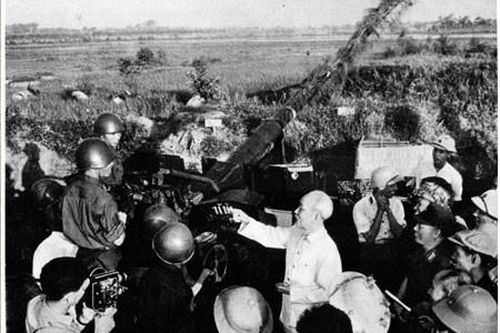 Triển lãm chuyên đề 'Luôn có Bác trong tim'
