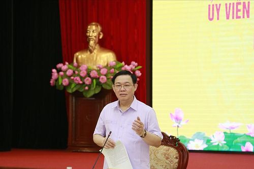 Bí thư Thành ủy Hà Nội Vương Đình Huệ: Định hướng phát triển thành quận là động lực để Hoài Đức bứt phá mạnh mẽ