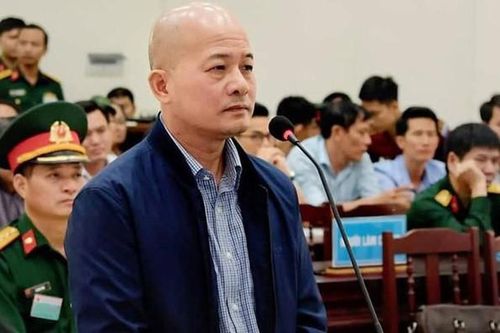 Cách Út 'trọc' lấy 'rẻ' đất quốc phòng