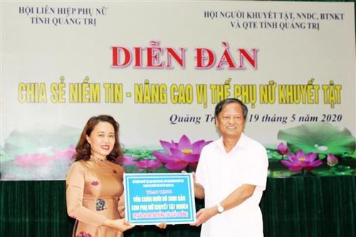 50 triệu đồng vốn hỗ trợ chăn nuôi bò sinh sản cho phụ nữ khuyết tật