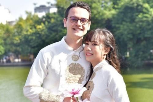 Chuyện tình 4 năm của chàng kỹ sư người Pháp quyết lấy cô gái Việt