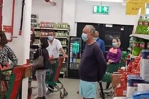 Tổng thống Bồ Đào Nha 'gây bão' trên mạng xã hội