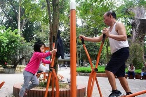 Cổ vũ phong trào rèn luyện, nâng cao sức khỏe nhân dân