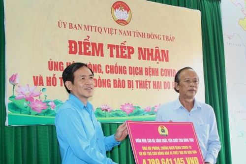 Tiếp nhận hơn 10,6 tỷ đồng cho Quỹ phòng, chống dịch bệnh Covid-19 và hỗ trợ đồng bào thiệt hại do hạn hán