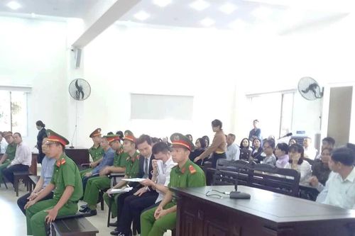 Bình Dương: Nguyên Bí thư Thị ủy Bến Cát bị tuyên phạt 10 năm tù
