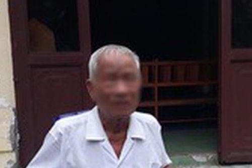 Hy hữu vụ cha kiện con gái đòi lại hũ tro cốt và bài vị của ông bà nội