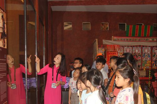 Nhận diện hành vi bạo hành trẻ em