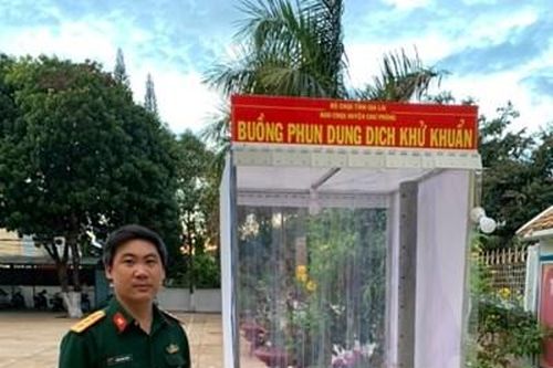 Buồng tự động phun dung dịch khử khuẩn toàn thân