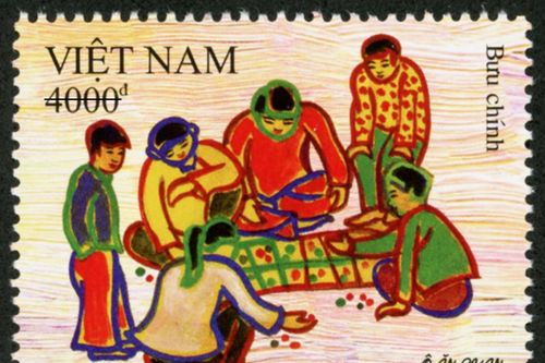 Phát hành bộ tem ''Trò chơi dân gian''