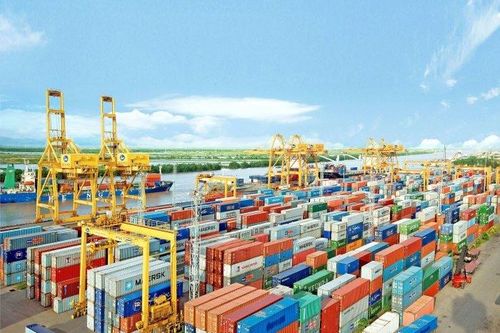 Tổng trị giá xuất khẩu hàng hóa tăng 5% trong tháng 5