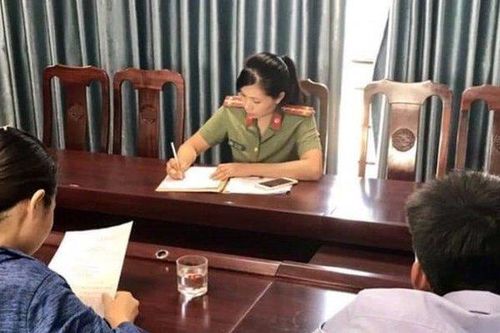 Xử phạt hành chính 2 thanh niên tung tin kết hôn muộn bị phạt tiền
