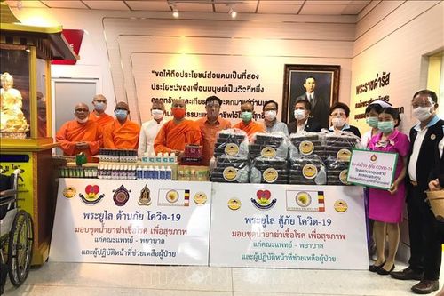 Chư tăng An Nam tông và kiều bào Thái Lan chung tay chống dịch COVID-19