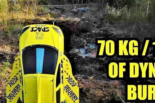 Phóng 'tàu vũ trụ' bằng 70kg thuốc nổ vào không gian và cái kết đầy bất ngờ
