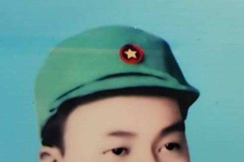 Tìm người thân và đồng đội